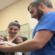 Paco The Laughing Parrot Has Vet Staff In Tears